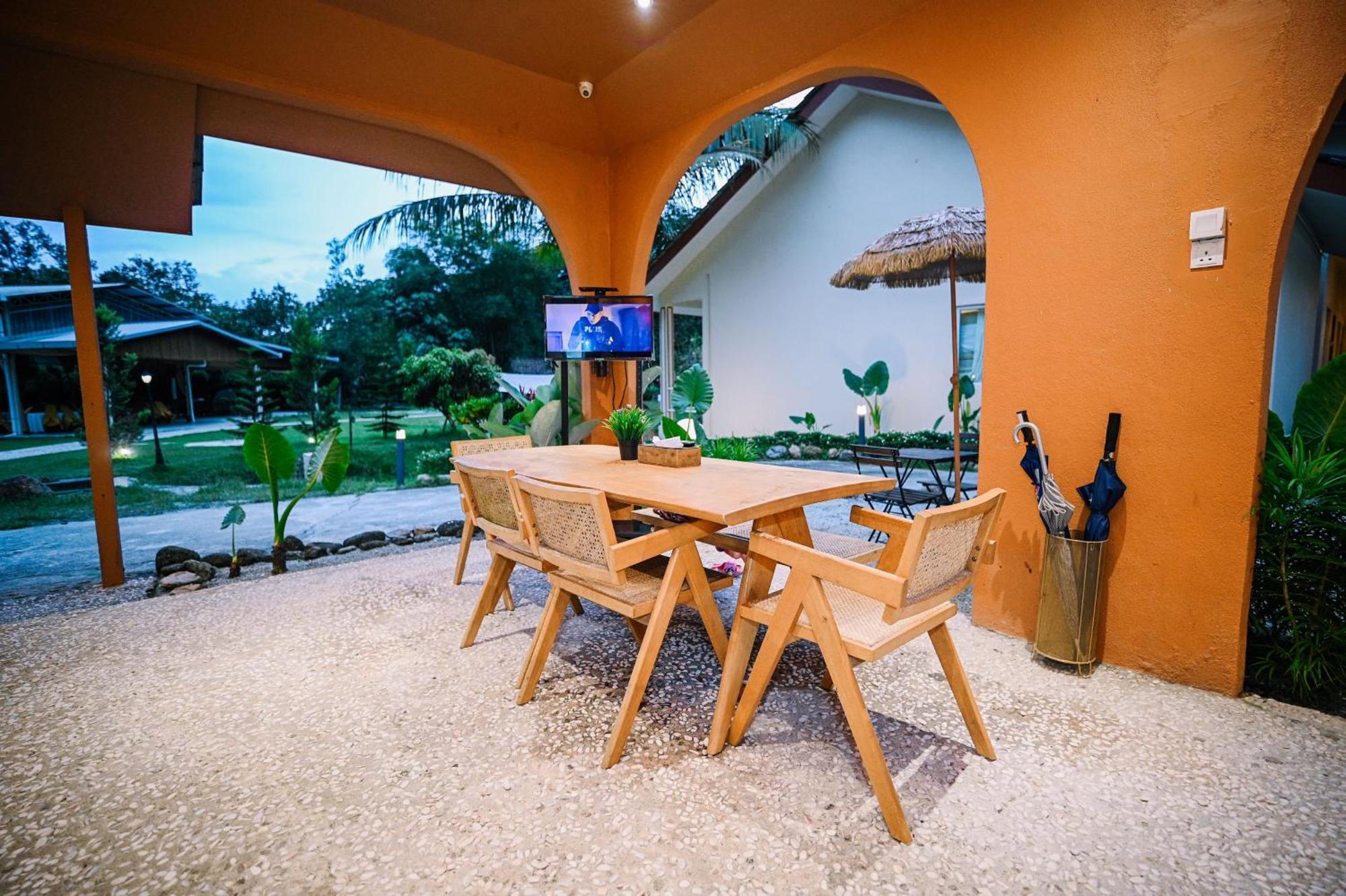 Lilla Rainforest Retreat - Hulu Langat Ngoại thất bức ảnh