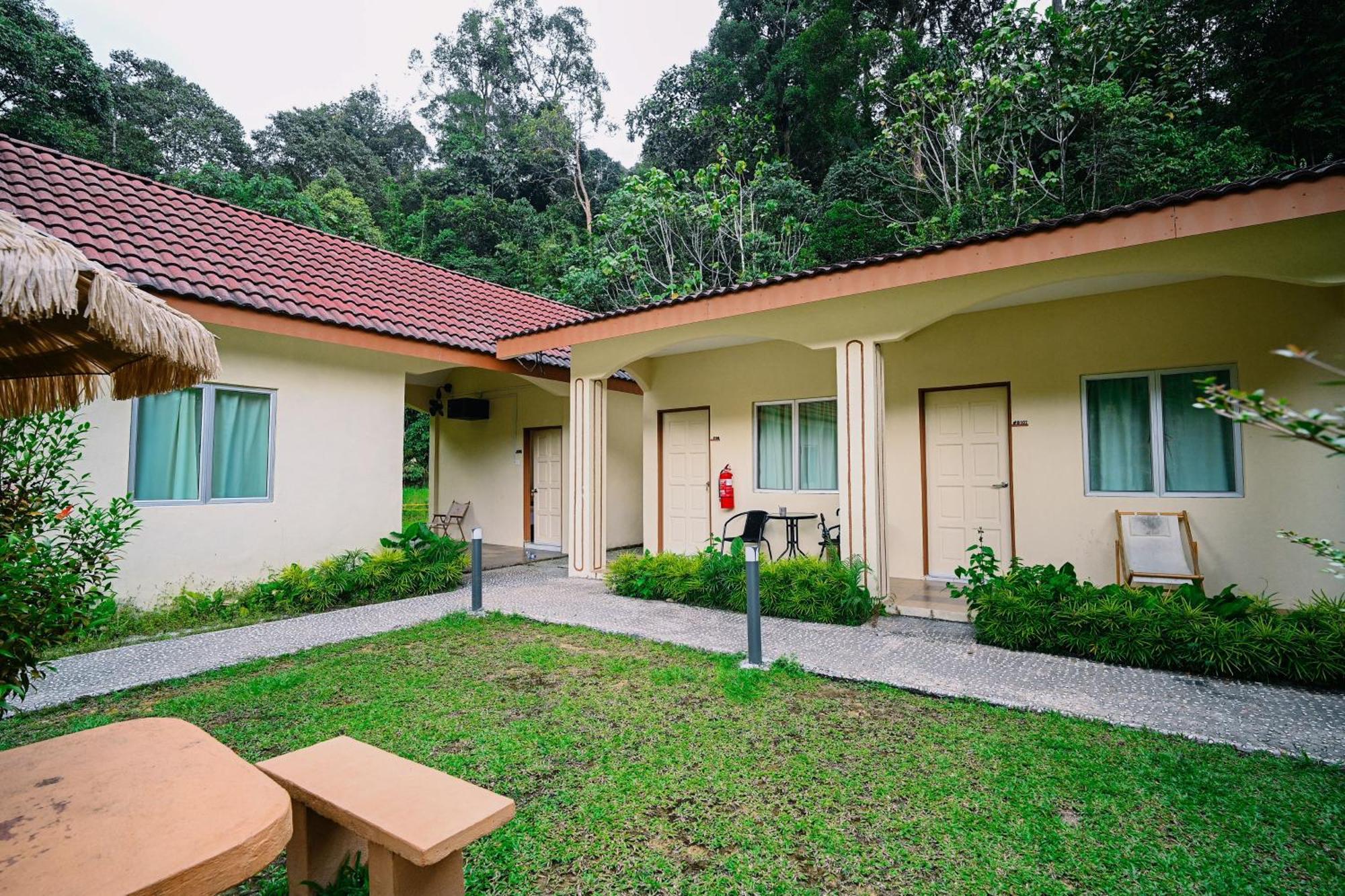 Lilla Rainforest Retreat - Hulu Langat Ngoại thất bức ảnh