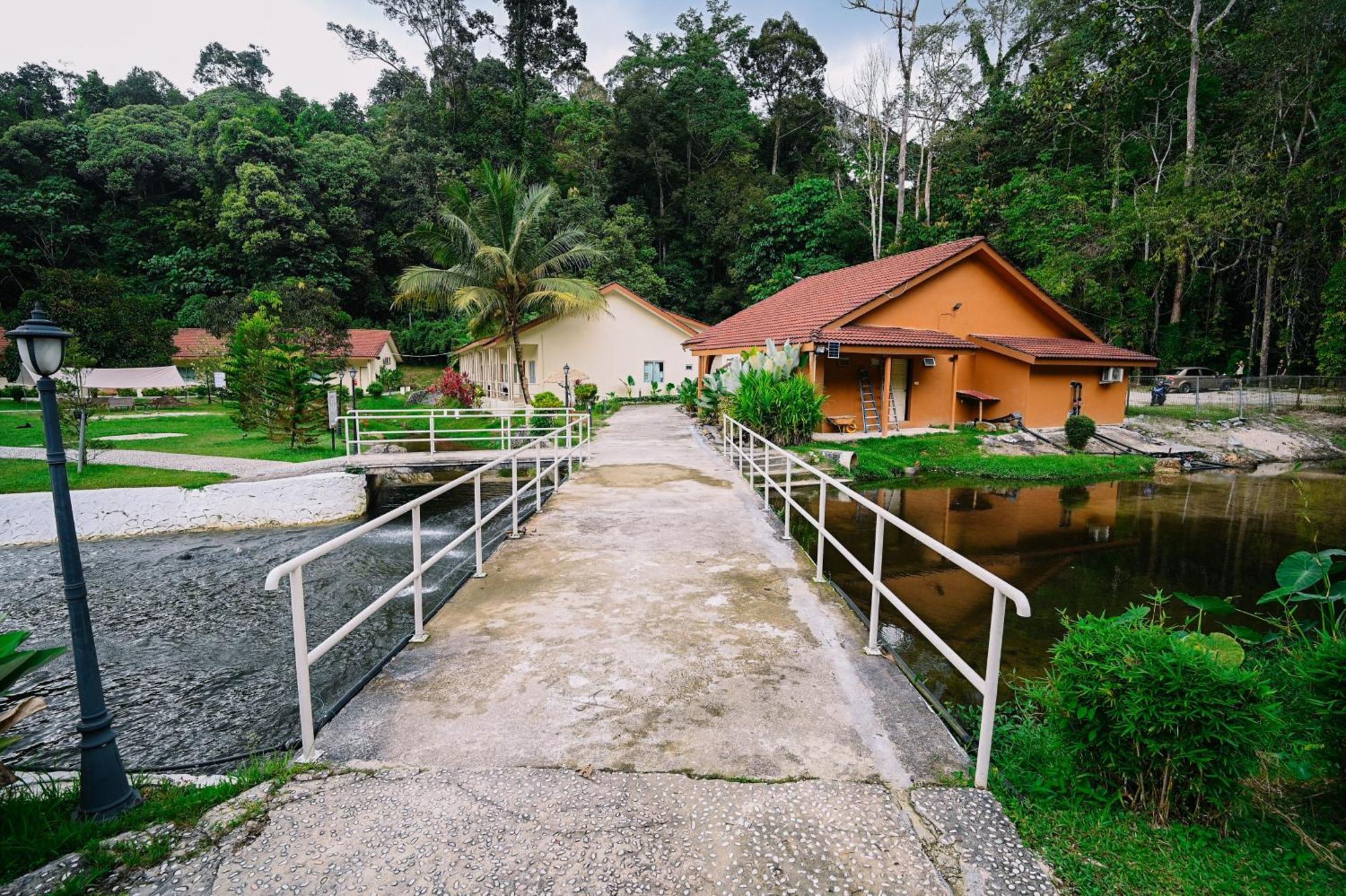 Lilla Rainforest Retreat - Hulu Langat Ngoại thất bức ảnh