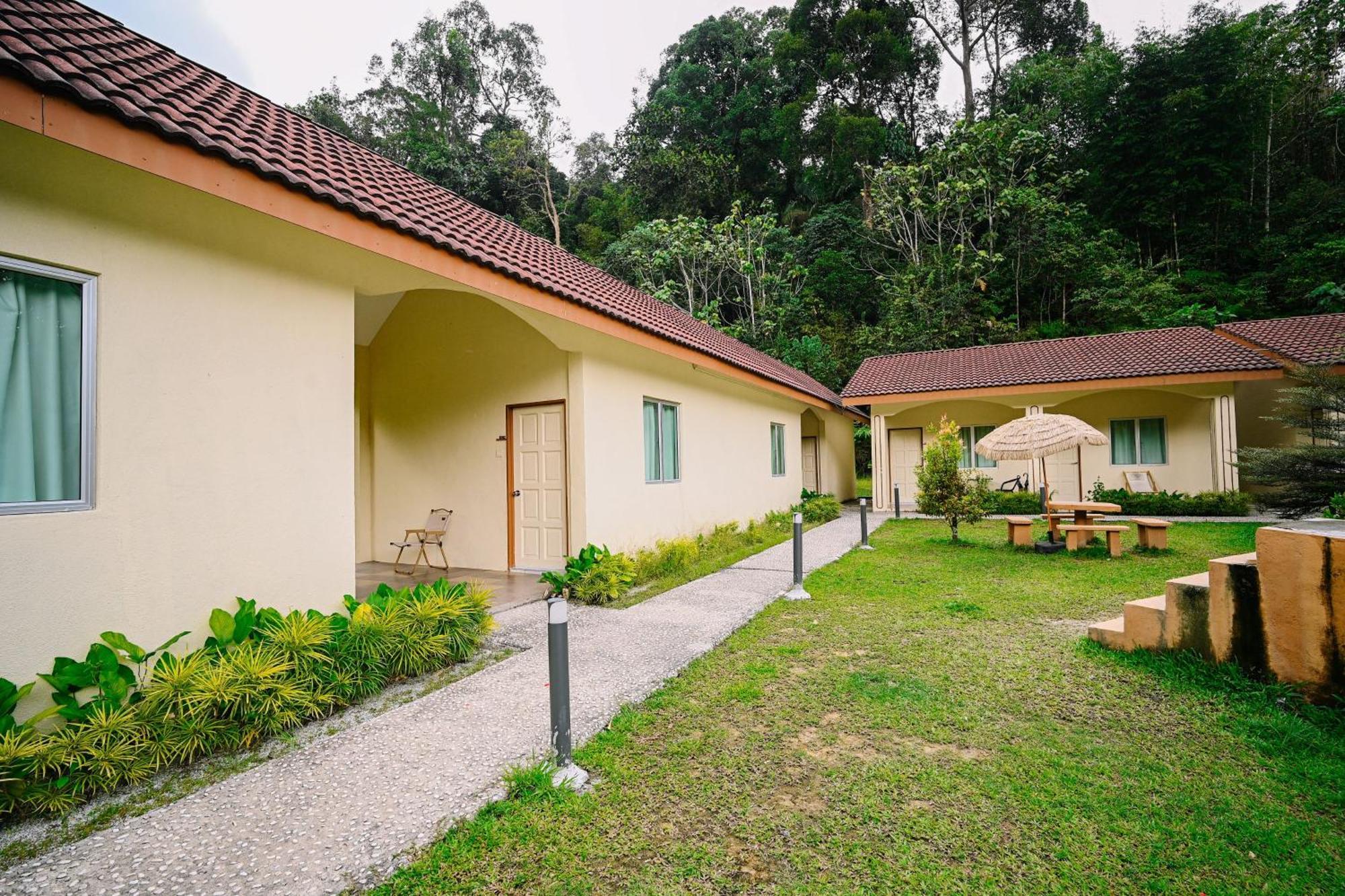 Lilla Rainforest Retreat - Hulu Langat Ngoại thất bức ảnh
